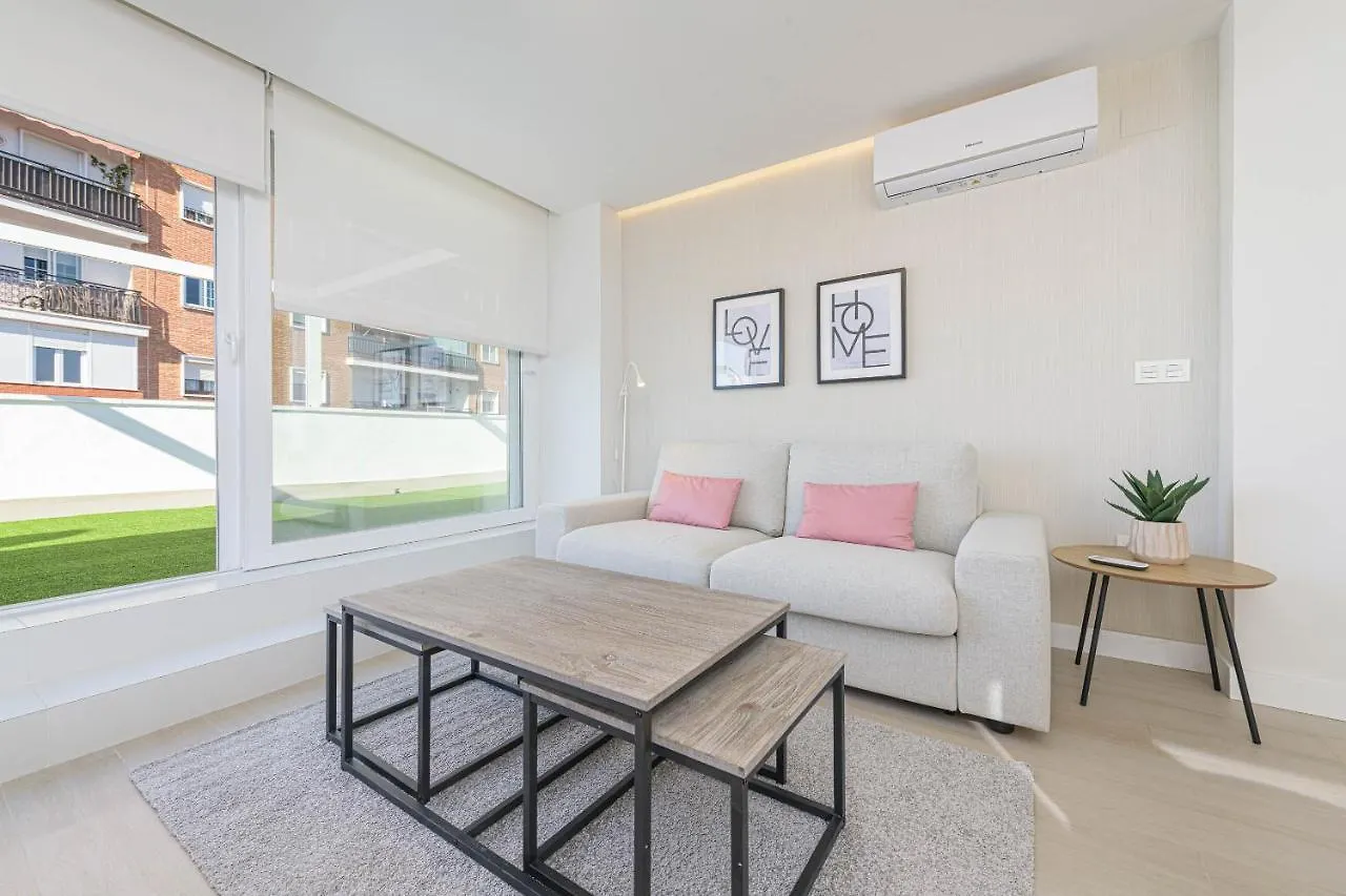 Wintowinrentals Exclusivo Atico Cerca De La Playa. Malaga Spain
