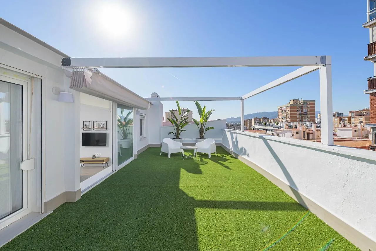 Wintowinrentals Exclusivo Atico Cerca De La Playa. Malaga Apartment