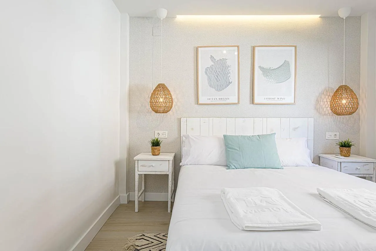 Wintowinrentals Exclusivo Atico Cerca De La Playa. Malaga 0*,